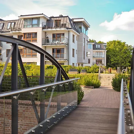 La Bagatelle By Baltica + Parking